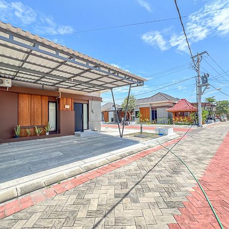 Banguntapan Permai B7 Homestay Jogja Gondowulung Exterior foto