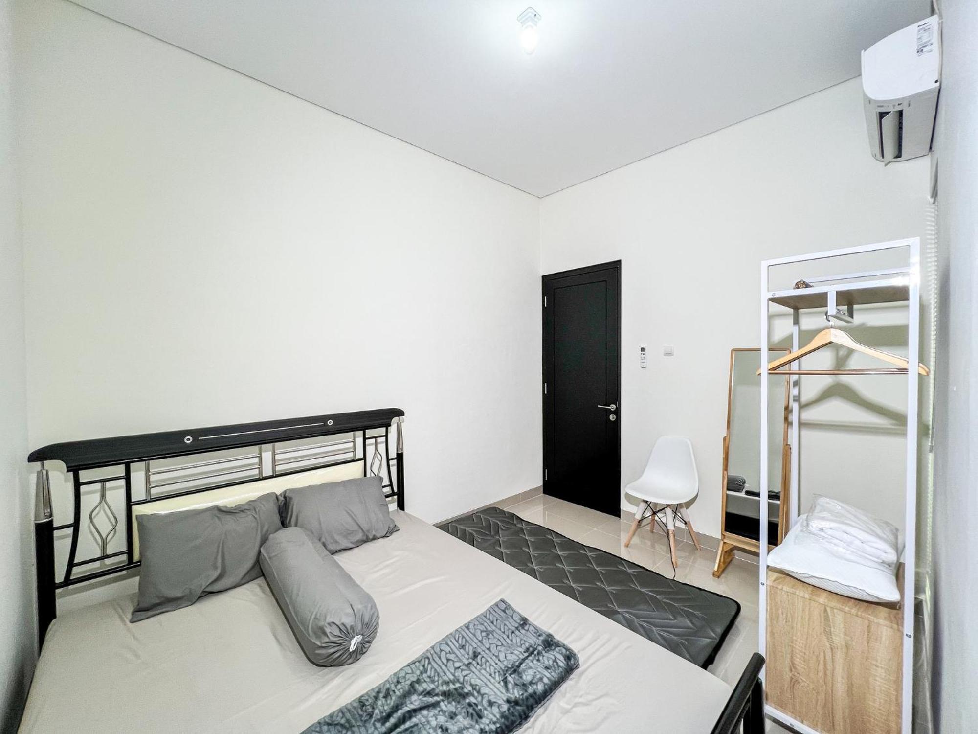 Banguntapan Permai B7 Homestay Jogja Gondowulung Exterior foto