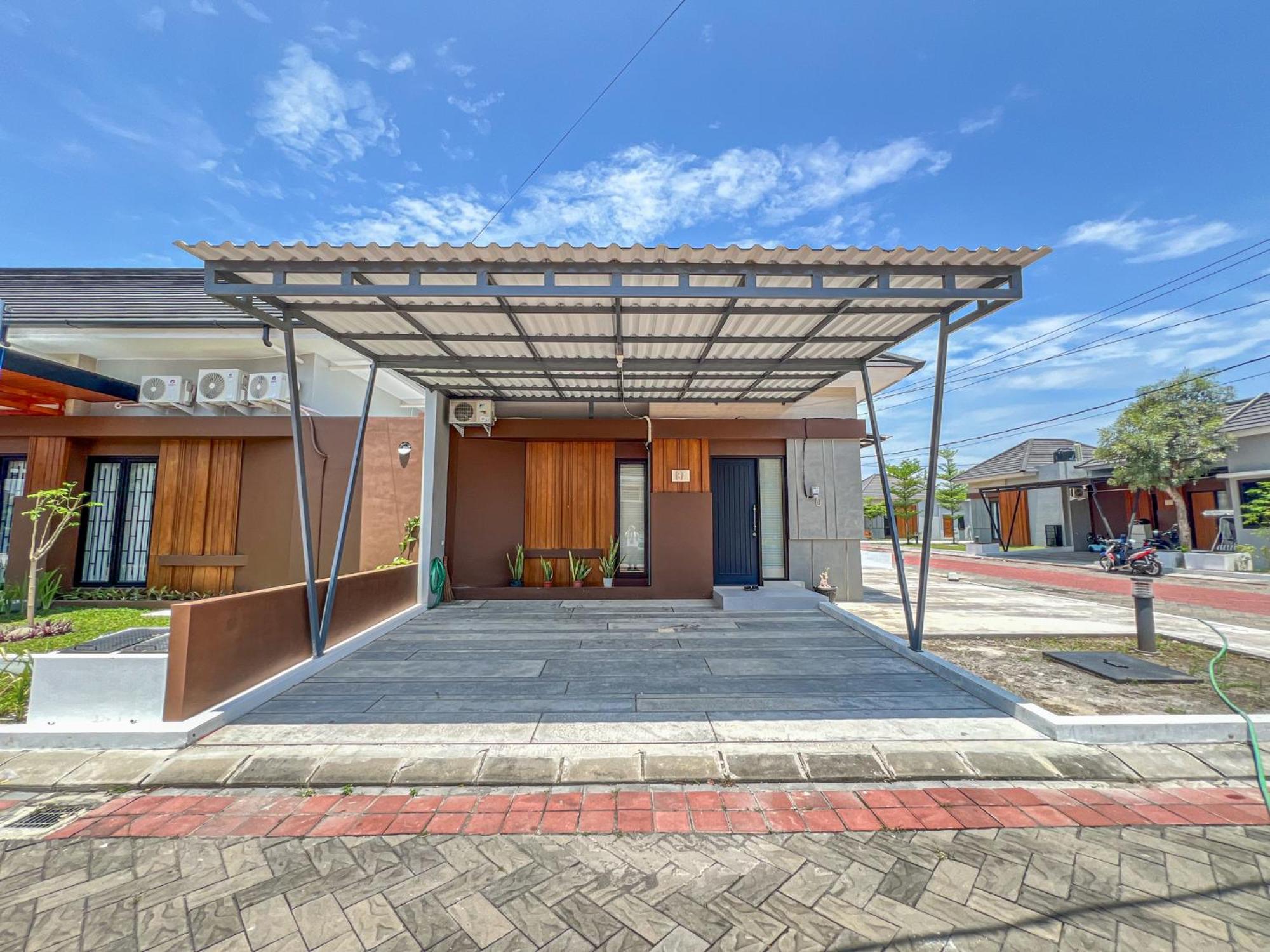 Banguntapan Permai B7 Homestay Jogja Gondowulung Exterior foto